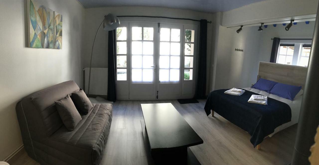 La Maison D'Emilie - Chambres D'Hotes Chaumes-en-Brie Luaran gambar